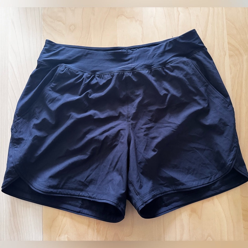 Women's 5" Board Shorts with Panty